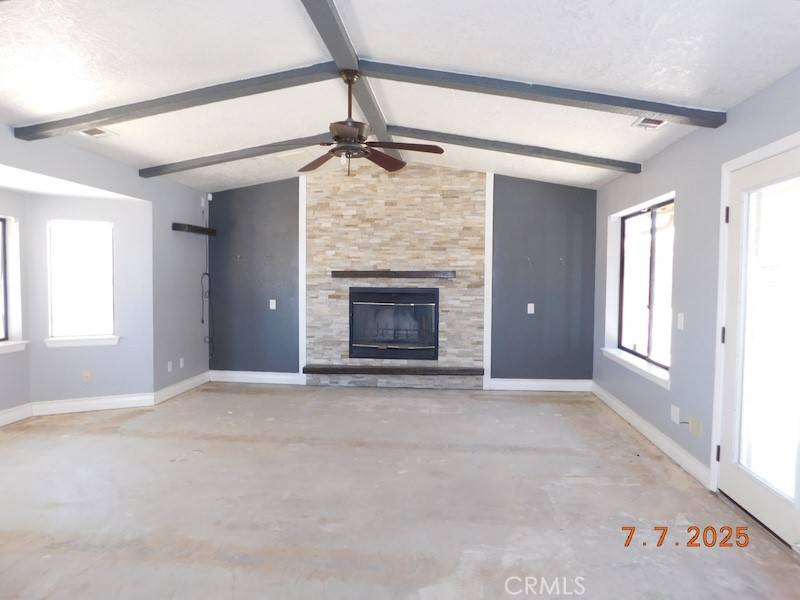 Apple Valley, CA 92308,10883 Milpas