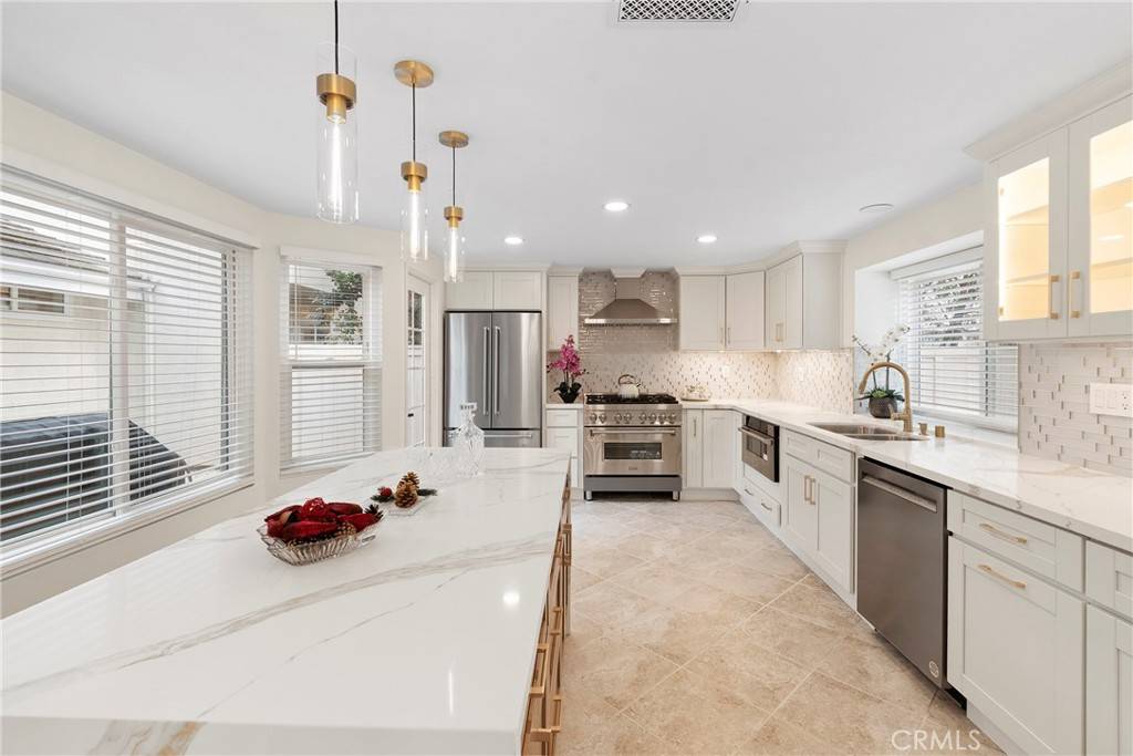 Irvine, CA 92614,29 Cedarlake #53