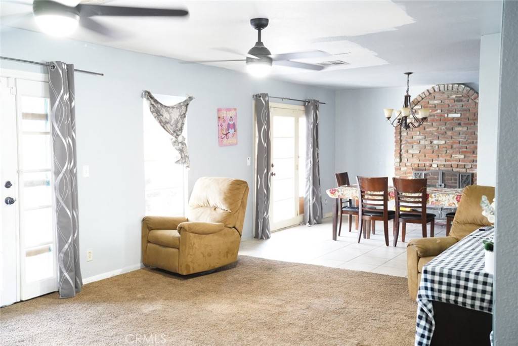 San Bernardino, CA 92404,6120 Rogers Ln