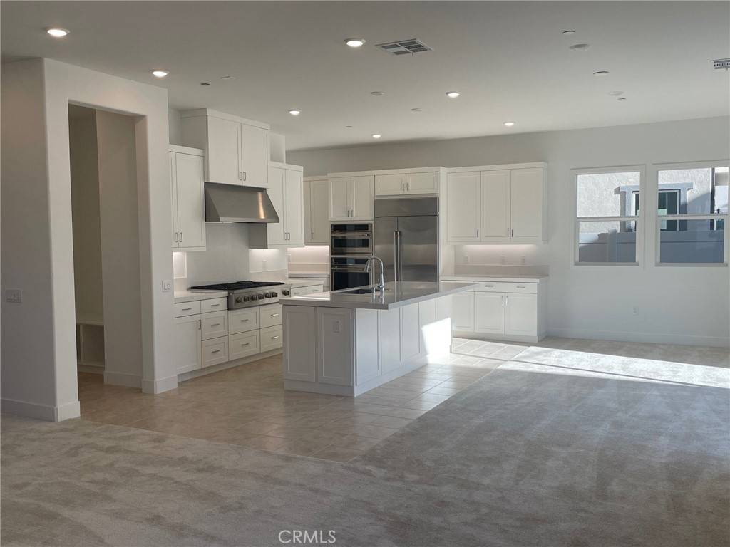 Hacienda Heights, CA 91745,1184 Silver wood WAY