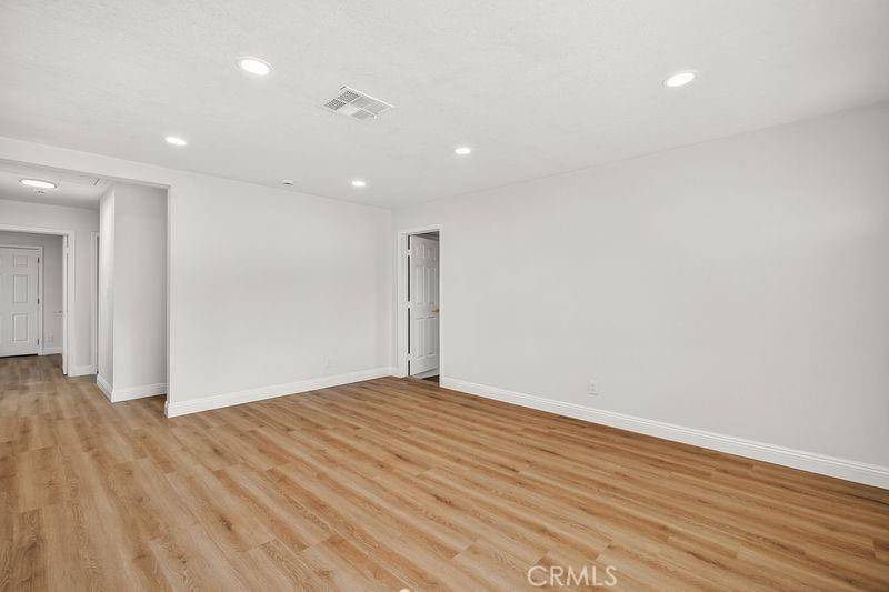 Bloomington, CA 92316,18222 10th