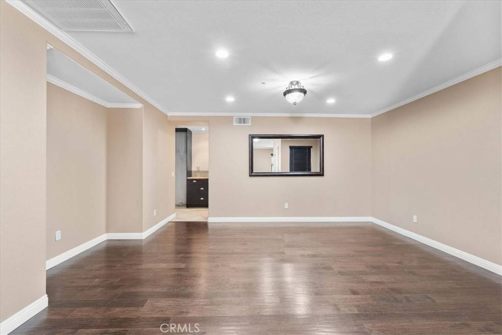Fontana, CA 92337,17060 La Vida CT