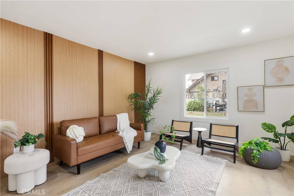 Pomona, CA 91767,748 E Monterey