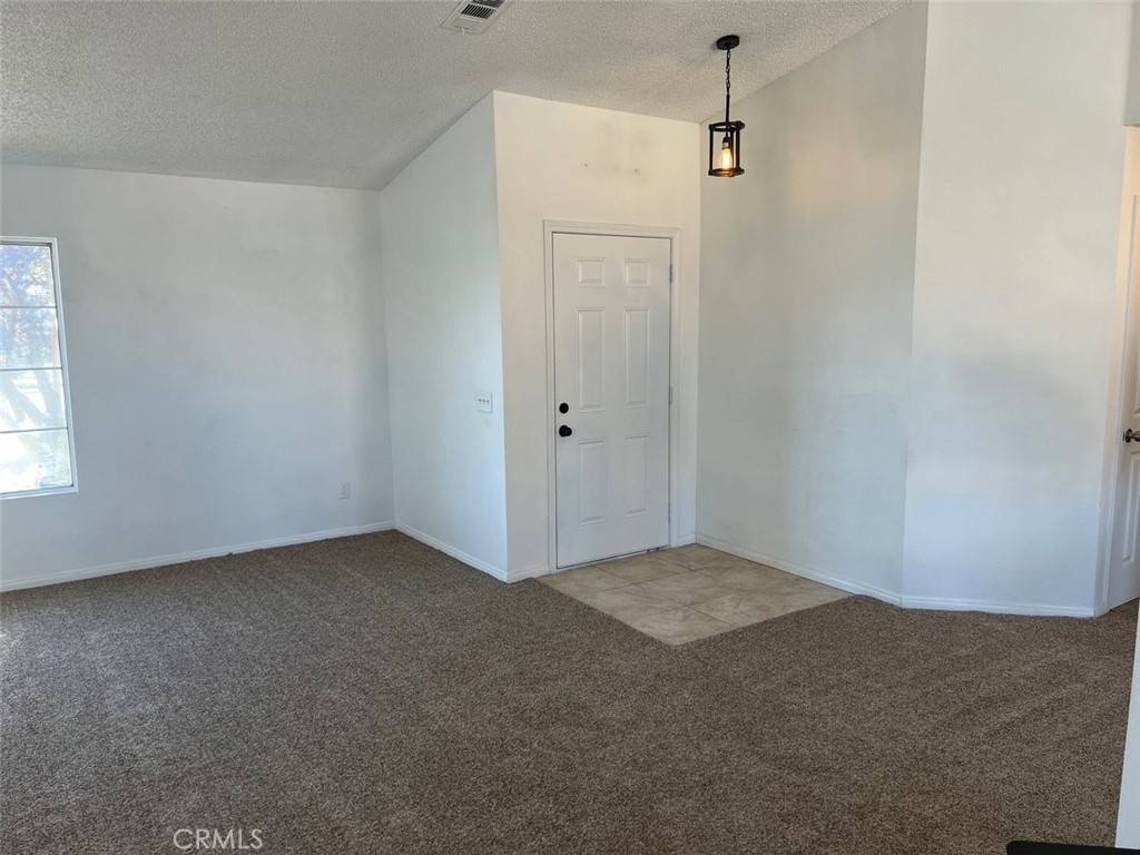 Victorville, CA 92392,14260 Hillsborough