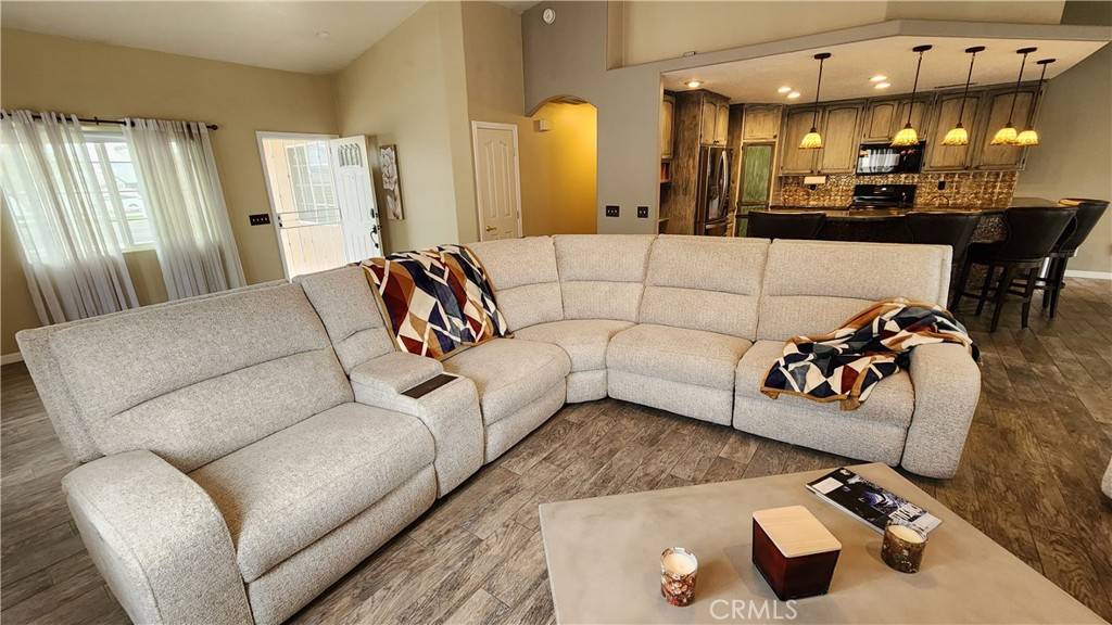 Victorville, CA 92395,13770 Driftwood