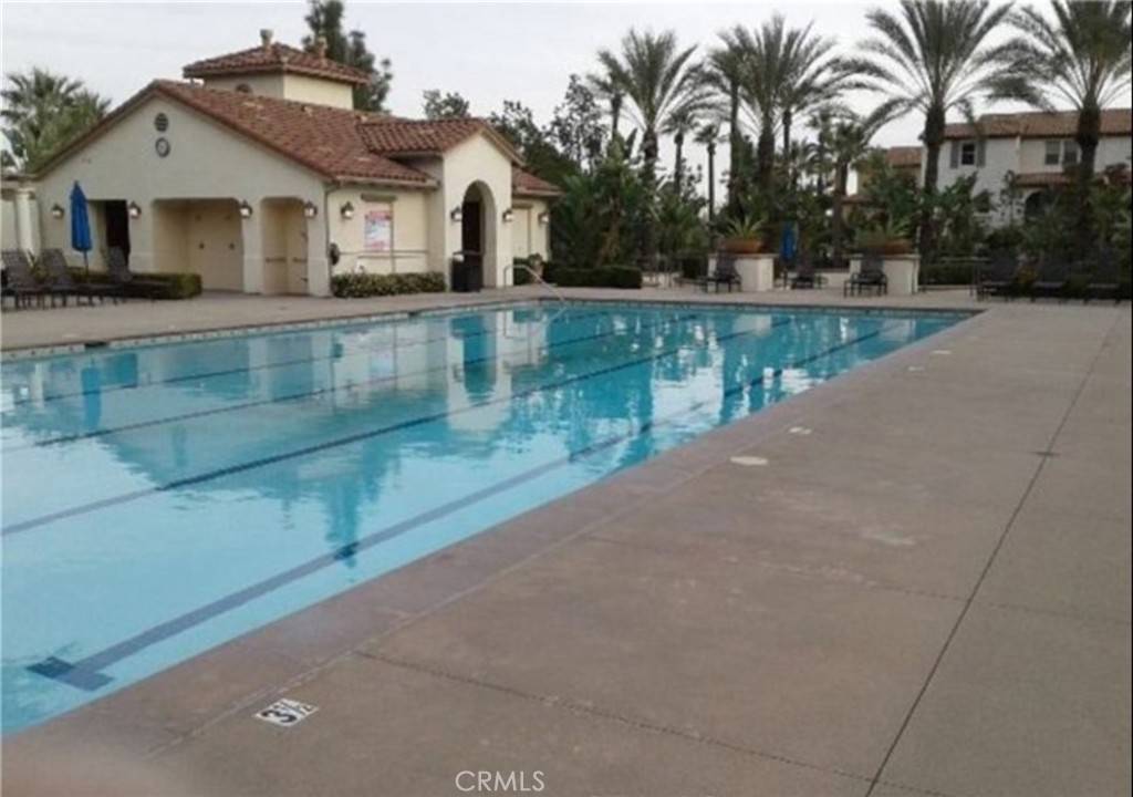 Azusa, CA 91702,905 N Bouquet CT #C