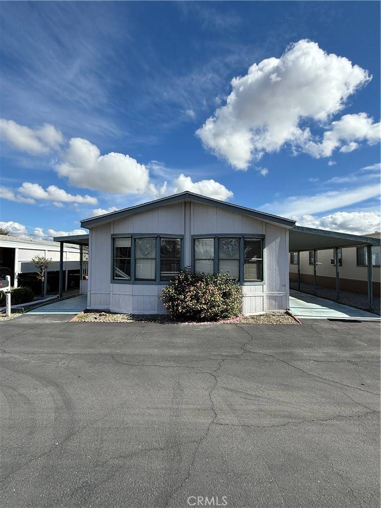 Hemet, CA 92543,530 W Devonshire AVE #36