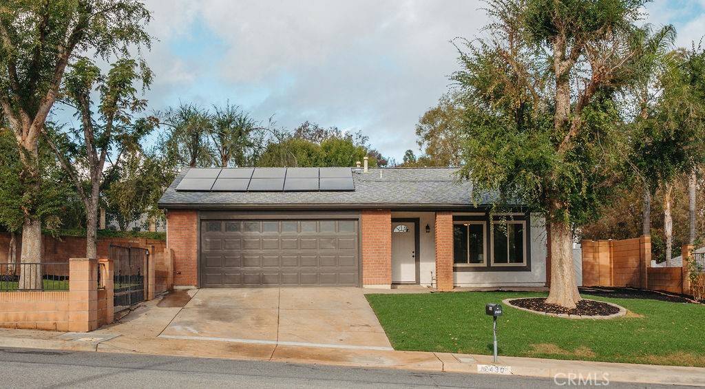 Corona, CA 92882,2430 Mesquite