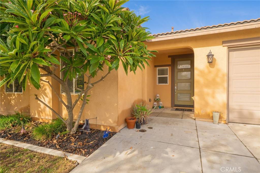 Eastvale, CA 92880,7043 Stockton