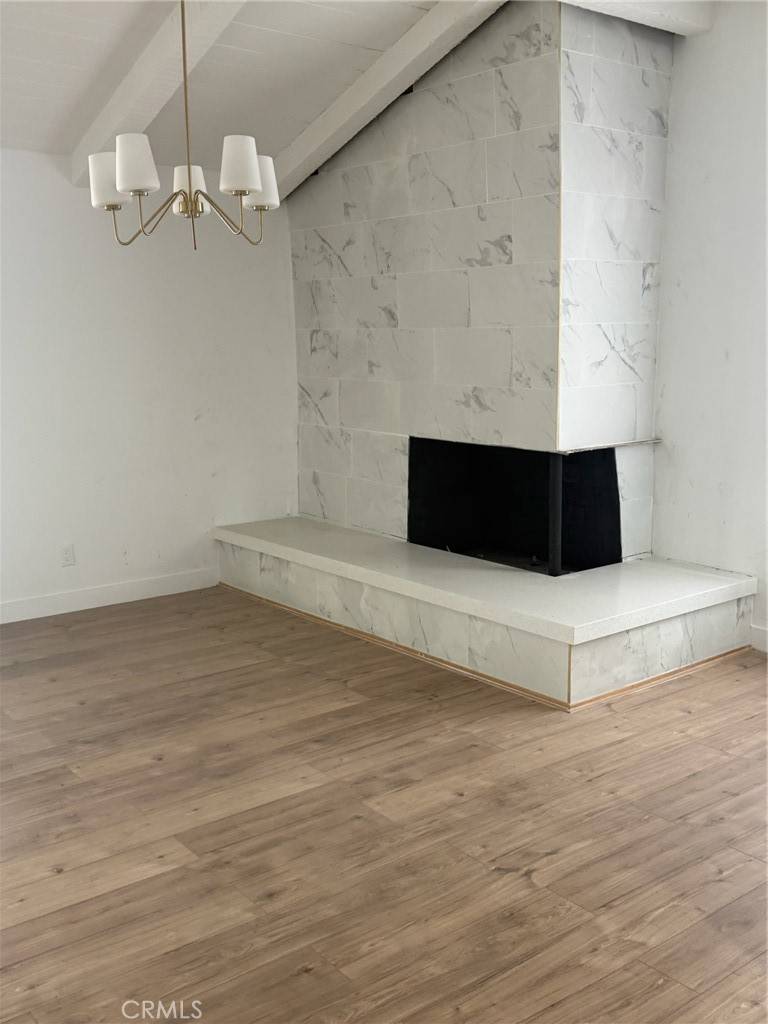 Rialto, CA 92376,1423 N Terrace RD