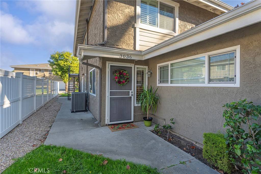 La Verne, CA 91750,3036 Knollwood