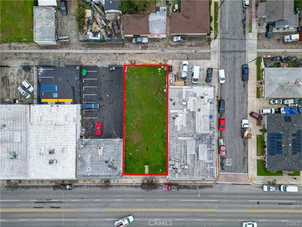 La Habra Heights, CA 90631,236 W LA HABRA BLVD