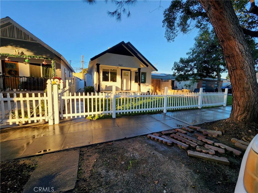 Pomona, CA 91768,567 W Center