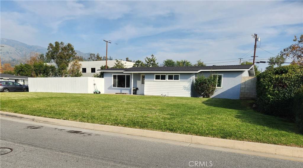 Glendora, CA 91740,704 Danecroft AVE
