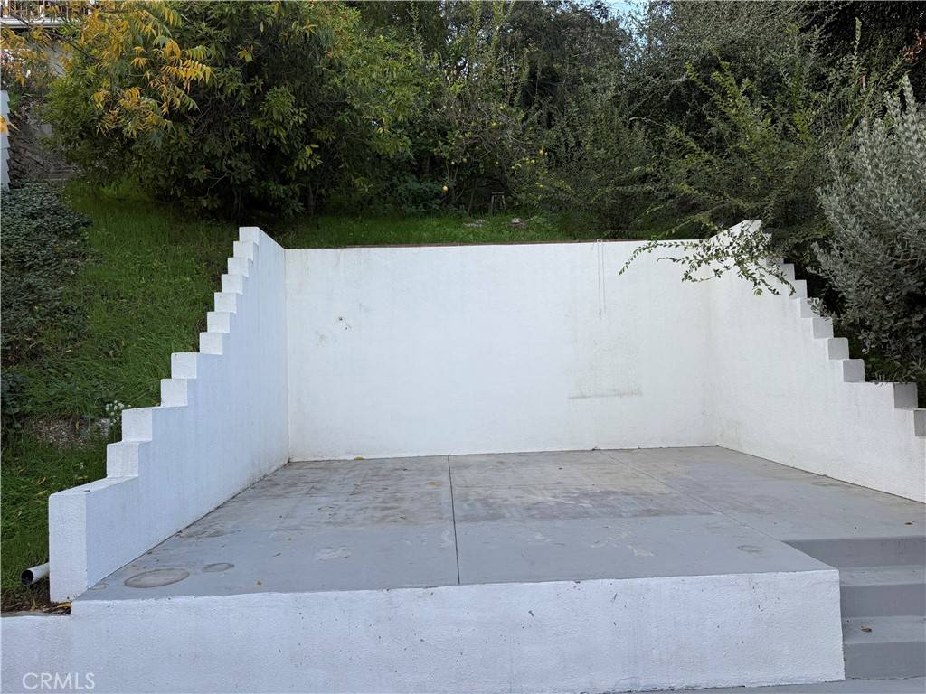 Los Angeles, CA 90026,1637 Mccollum