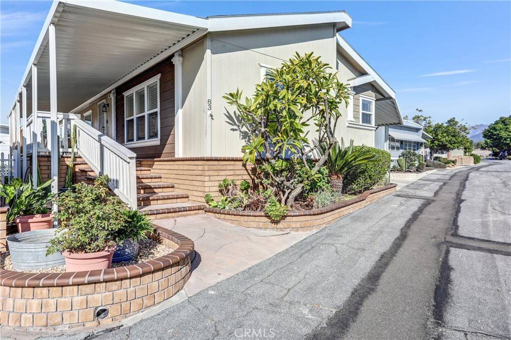 La Verne, CA 91750,3530 Damien #83