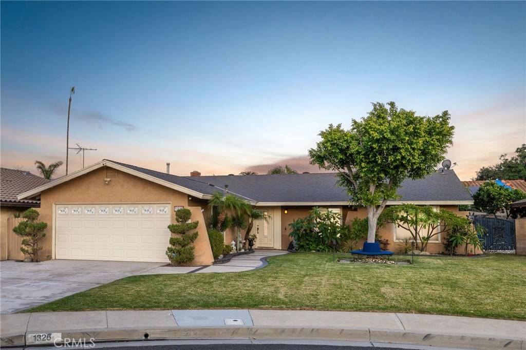 Glendora, CA 91740,1326 S Briargate