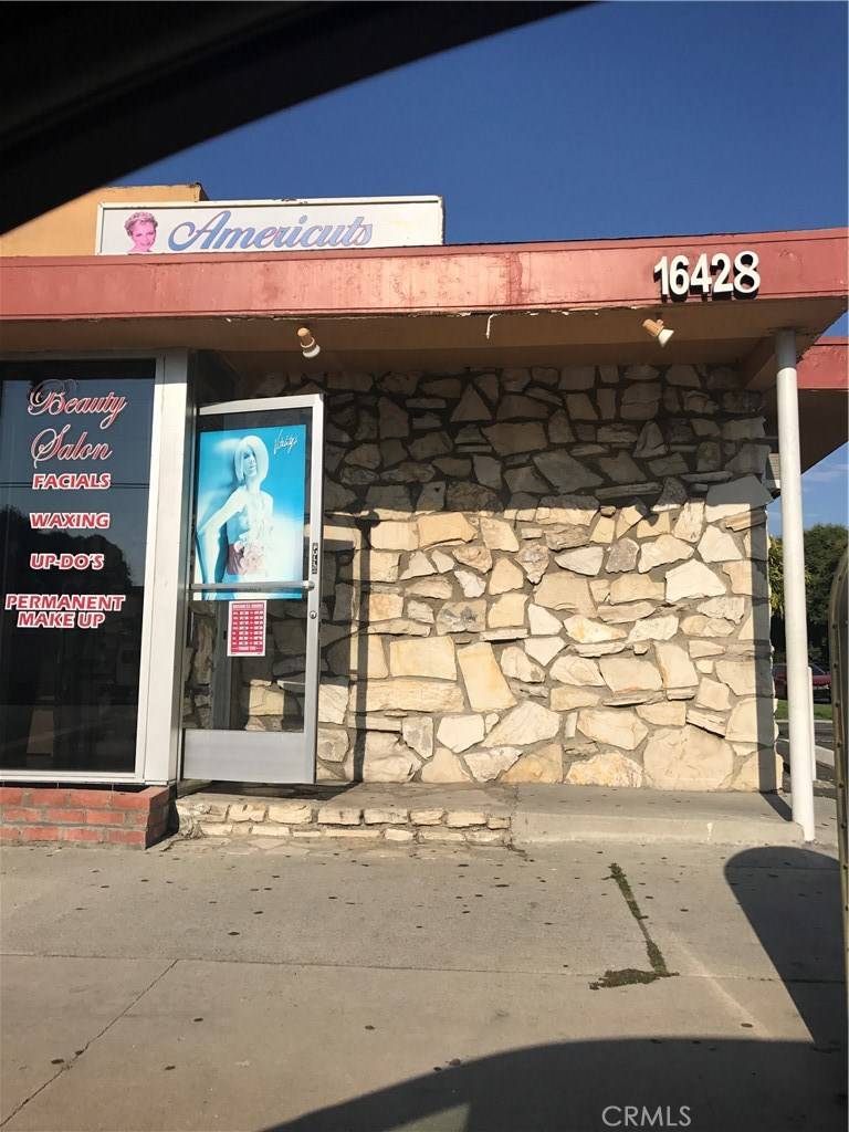 Bellflower, CA 90706,16428 Clark AVE