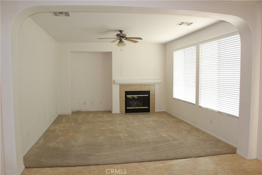 Victorville, CA 92394,13711 Hidden Mesa CT