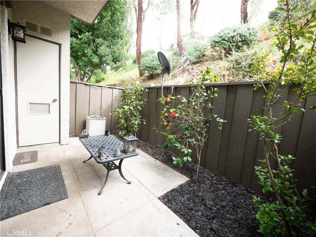 Diamond Bar, CA 91765,22721 Lakeway DR #411