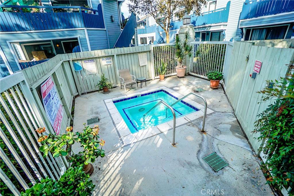 Downey, CA 90242,7334 Quill Drive #102
