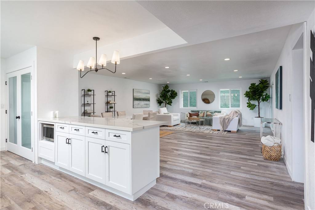 Buena Park, CA 90620,6871 Shoshonee WAY
