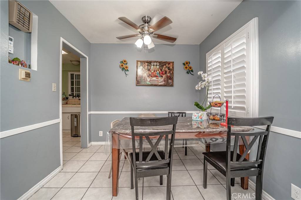 South Gate, CA 90280,10212 Montara AVE