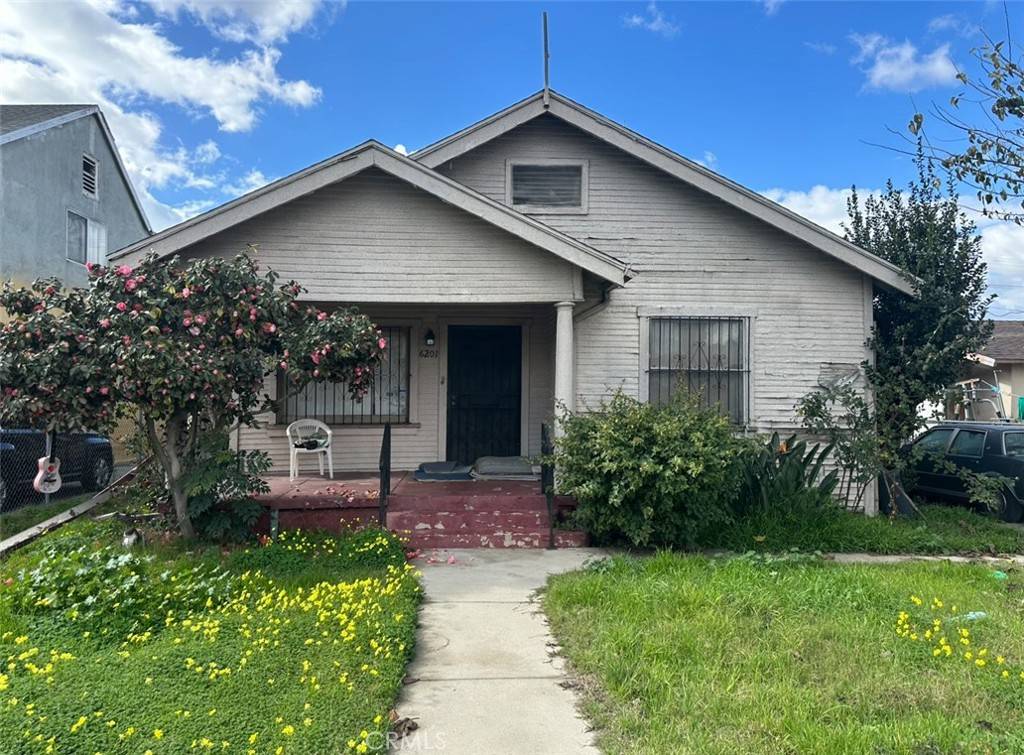 Huntington Park, CA 90255,6201 Santa Fe AVE