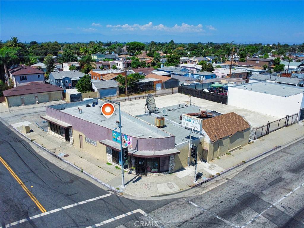 Compton, CA 90221,1811 E Compton BLVD