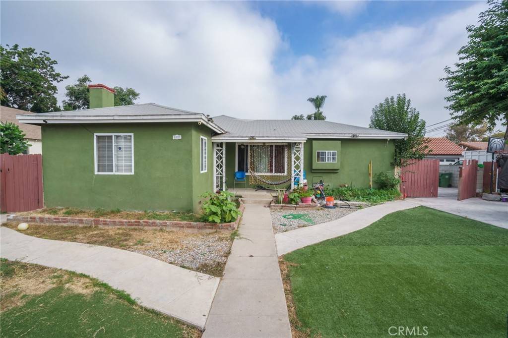 Compton, CA 90221,1007 E Kay ST