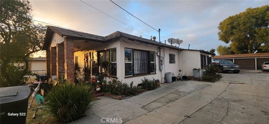 Cudahy, CA 90201,5143 Fostoria ST