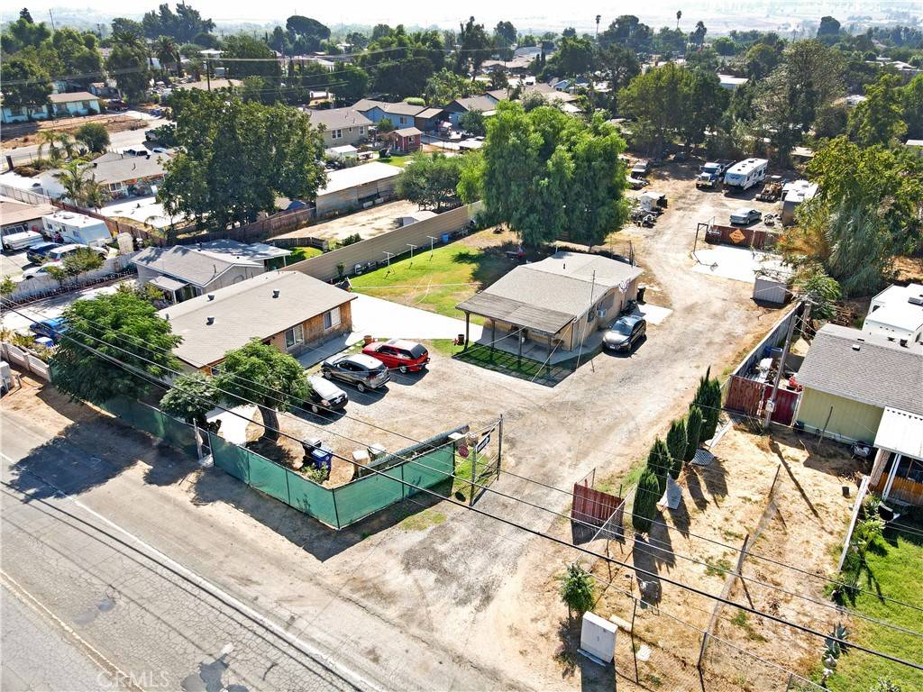 Jurupa Valley, CA 91752,11038 Holmes AVE
