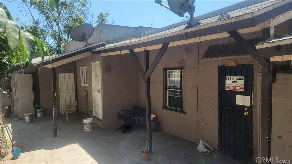 Los Angeles, CA 90063,806 N Gage AVE