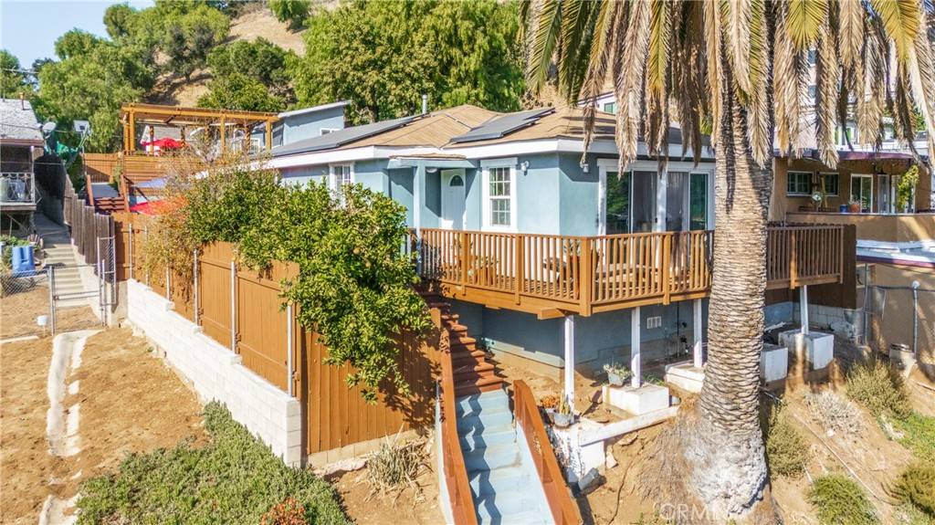 Los Angeles, CA 90042,6205 Monterey RD