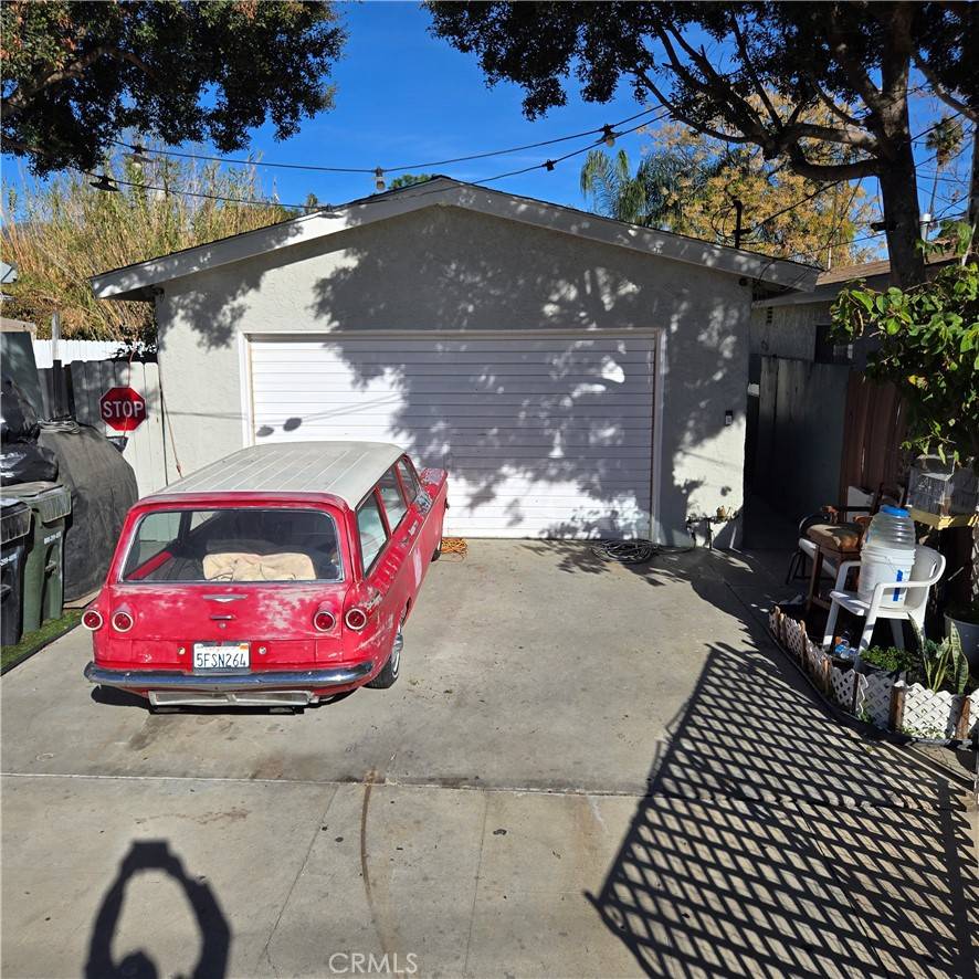 San Fernando, CA 91340,1213 Mott ST