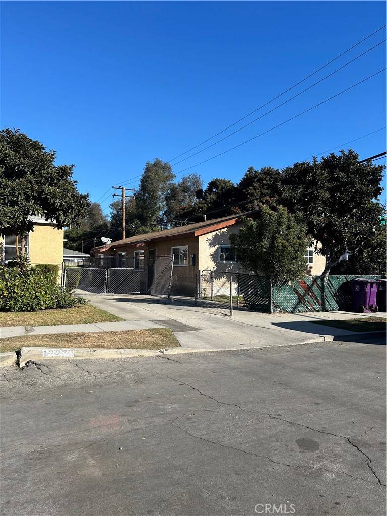 Long Beach, CA 90810,1233 W 33rd st