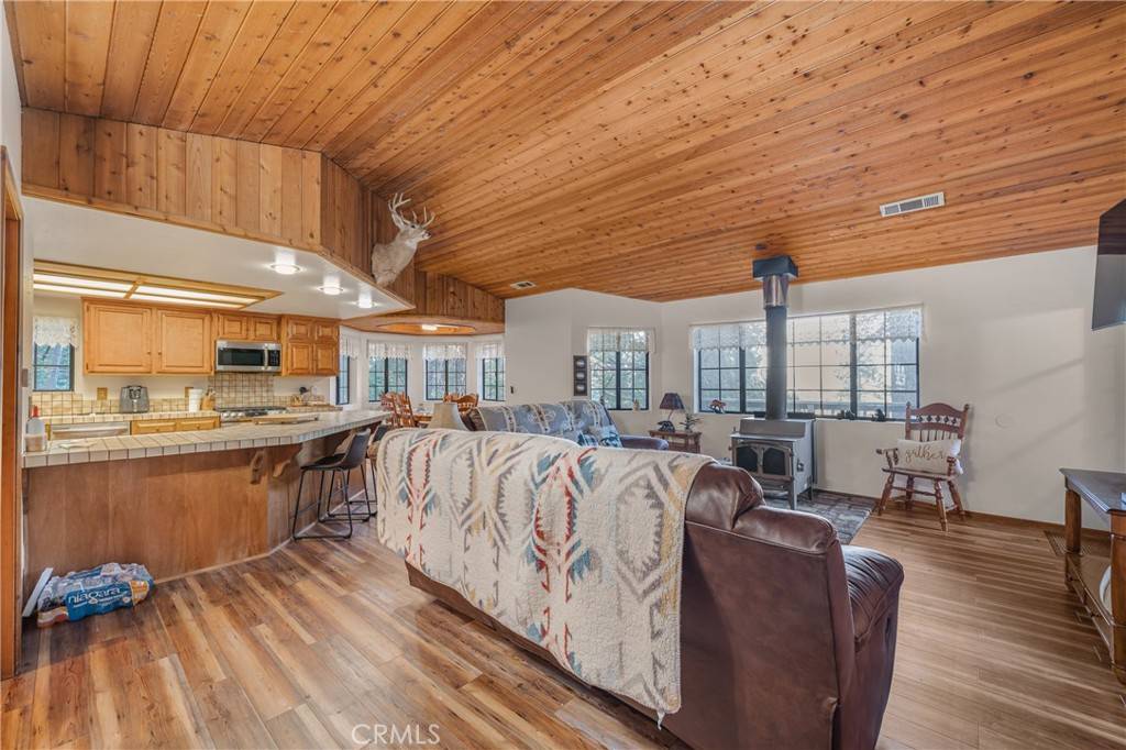 Crestline, CA 92325,24342 Bernard Drive