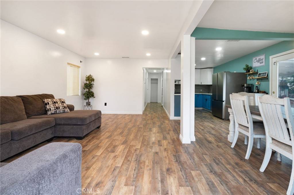 San Bernardino, CA 92404,1005 E Lynwood DR