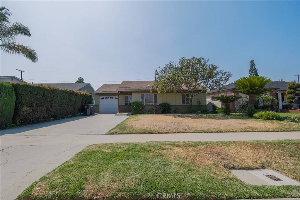 Pico Rivera, CA 90660,7227 Farmland Avenue