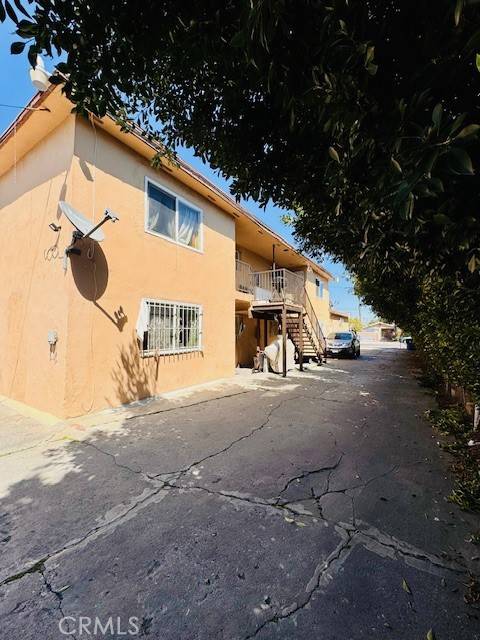 Los Angeles, CA 90059,10963 Wilmington AVE
