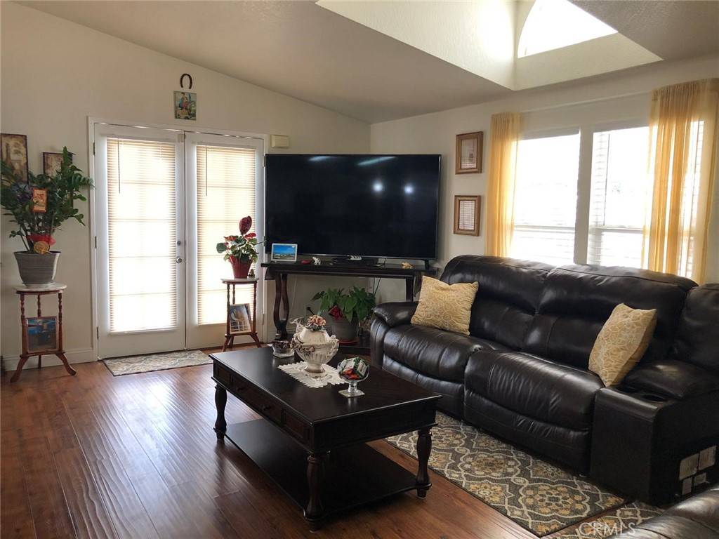 Paramount, CA 90723,16601 S Garfield AVE #804