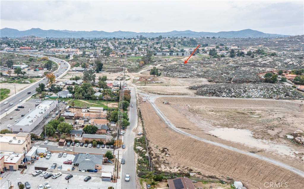Perris, CA 92570,0 Hidden #11 LN