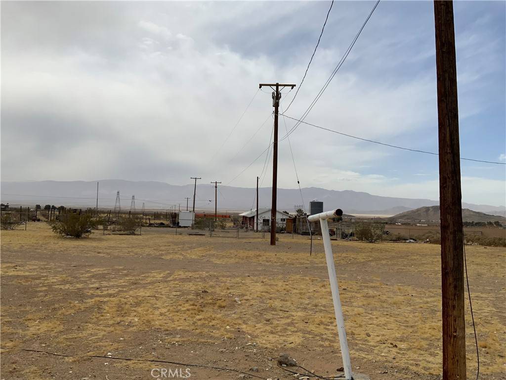 Lucerne Valley, CA 92356,16962 Huff RD