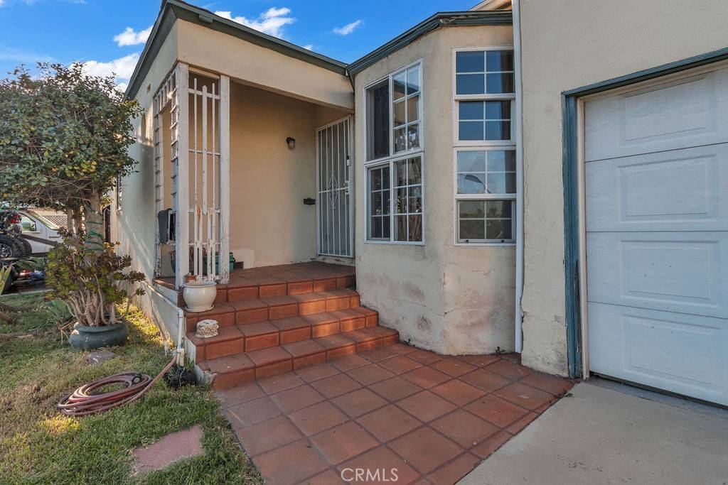 Los Angeles, CA 90032,4317 Multnomah ST