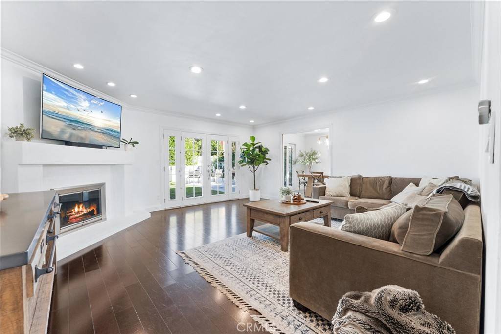 Long Beach, CA 90808,7815 E Torin ST