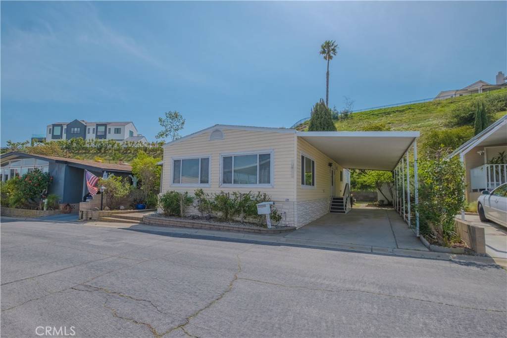 Torrance, CA 90505,2550 Pacific Coast Hwy #206