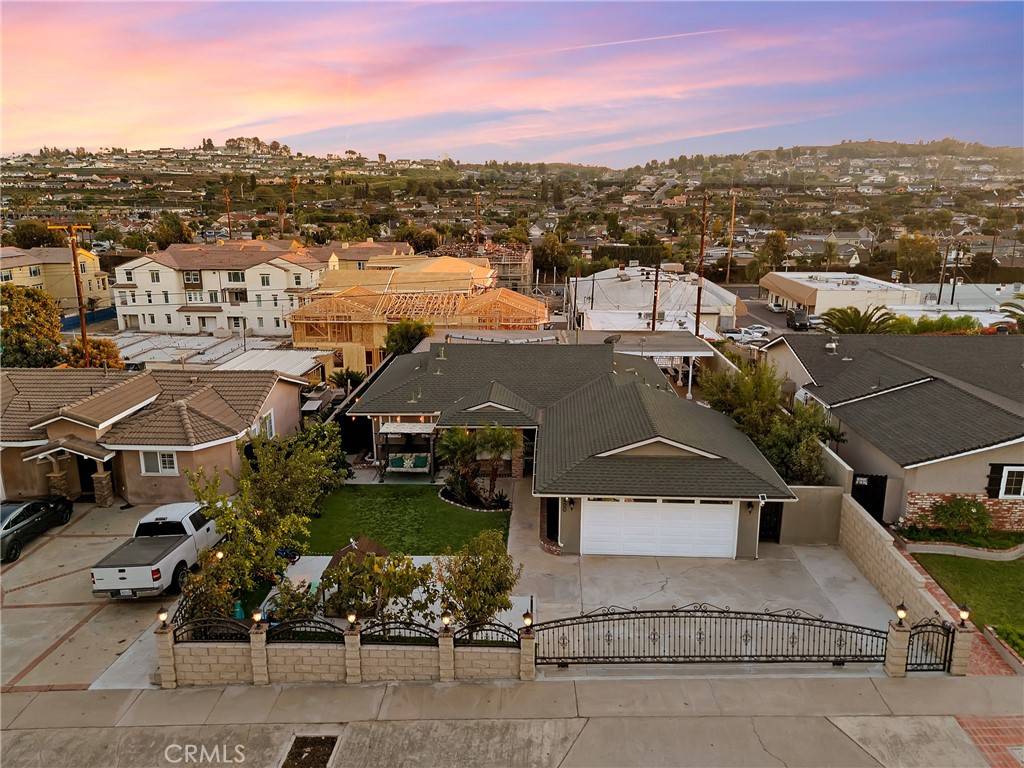 La Habra, CA 90631,400 Keene DR