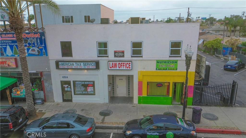 Los Angeles, CA 90022,4522 Whittier BLVD