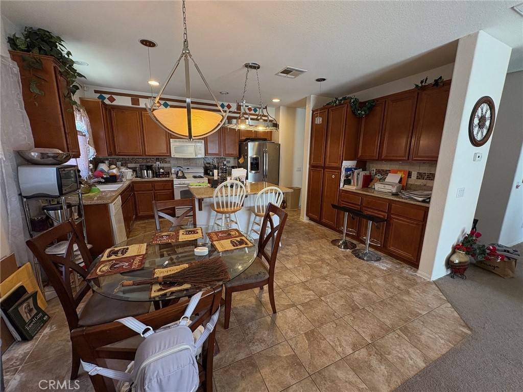Rosamond, CA 93560,3324 Rosegold AVE