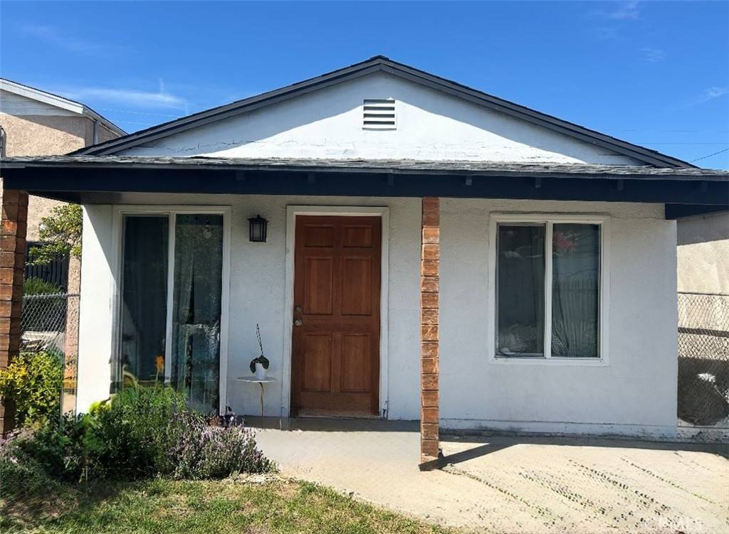 Compton, CA 90220,1715 St W 155th